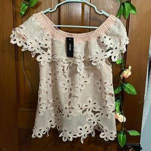 Vivid off shoulder top size M